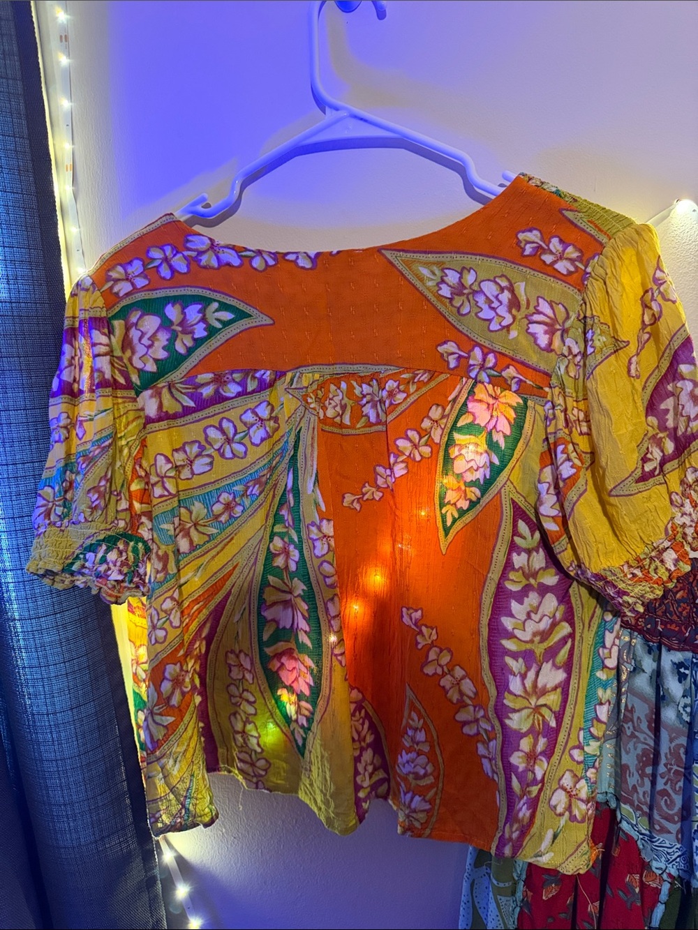 Haute Hippie Vibrant Orange and Yellow Floral V-Neck Blouse - Picture 3 of 3
